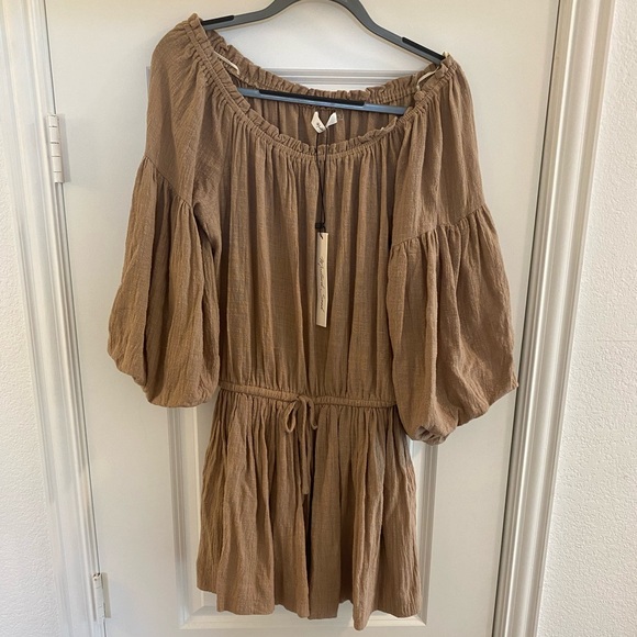Mustard Seed Off Shoulder Dress New! Size L color khaki; lined skirt; NWT - Picture 4 of 7